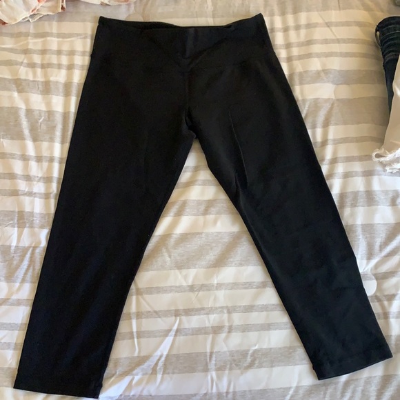Lululemon leggings - Picture 2 of 5